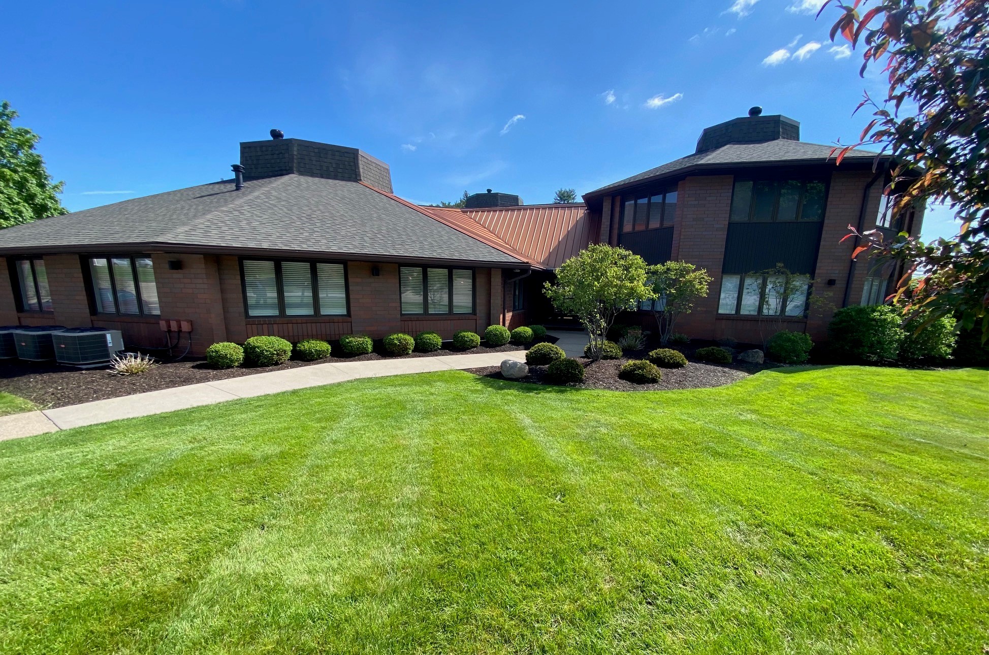 900 SQ.FT. OFFICE SPACE FOR LEASE