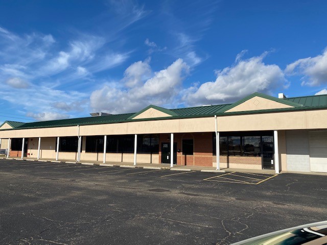 13,200 SQ.FT. FLEX/OFFICE/WAREHOUSE