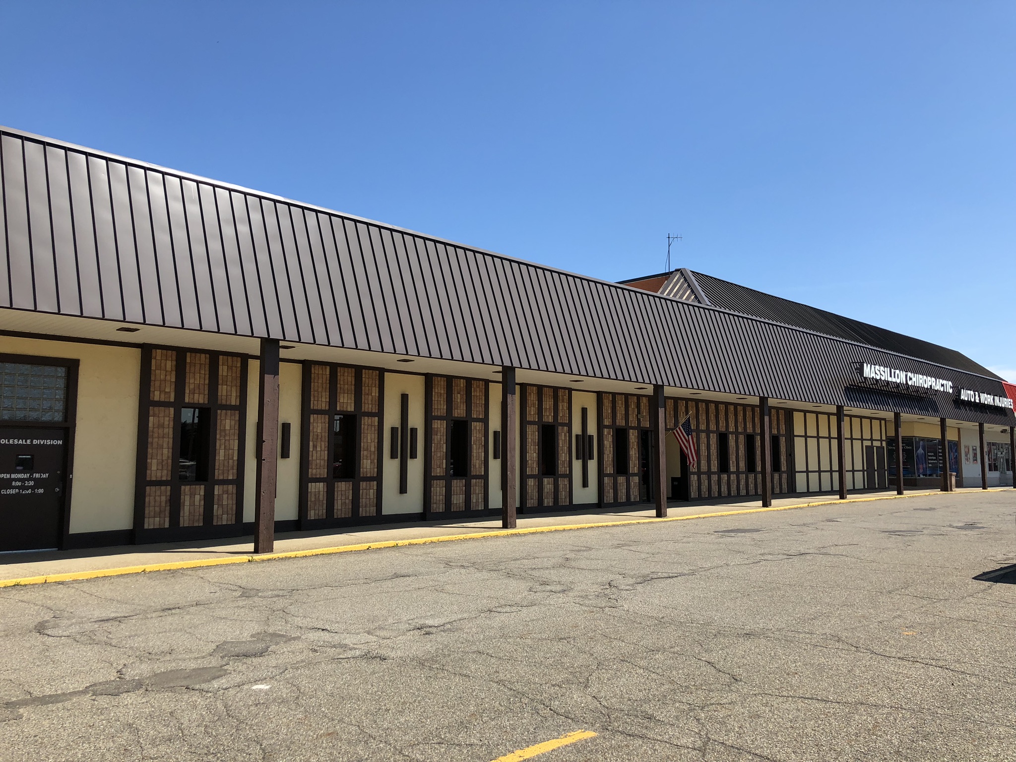 30,000 SQ.FT. OFFICE/WAREHOUSE SPACE
