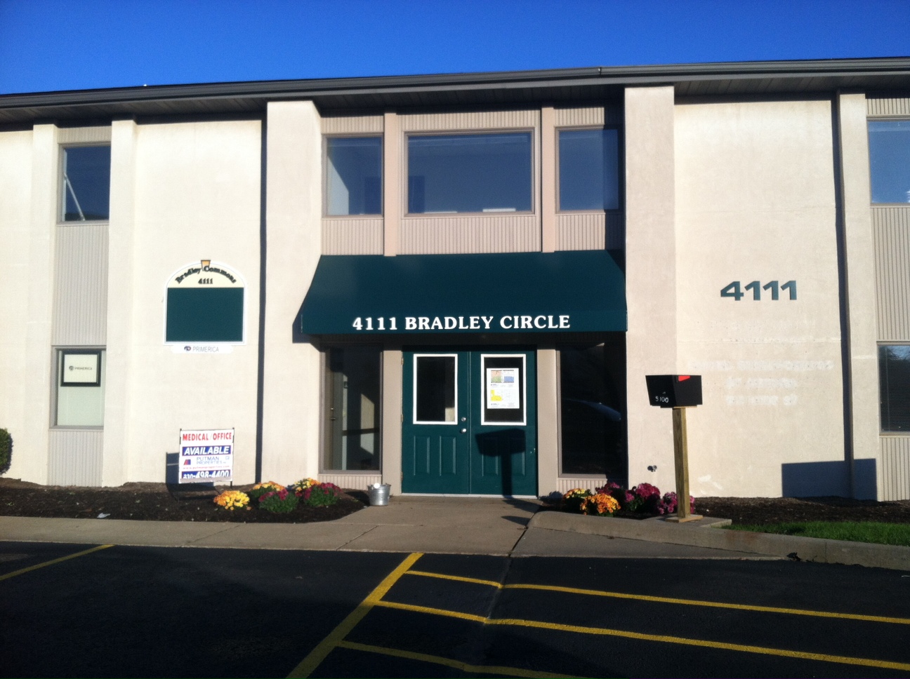 1,371 SQ.FT. OFFICE SUITE FOR LEASE